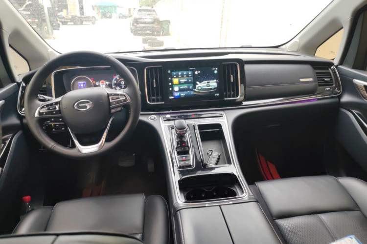 Used GAC Trumpchi M8 2021 Lingxiu Series 390T Ultimate Edition Center Console