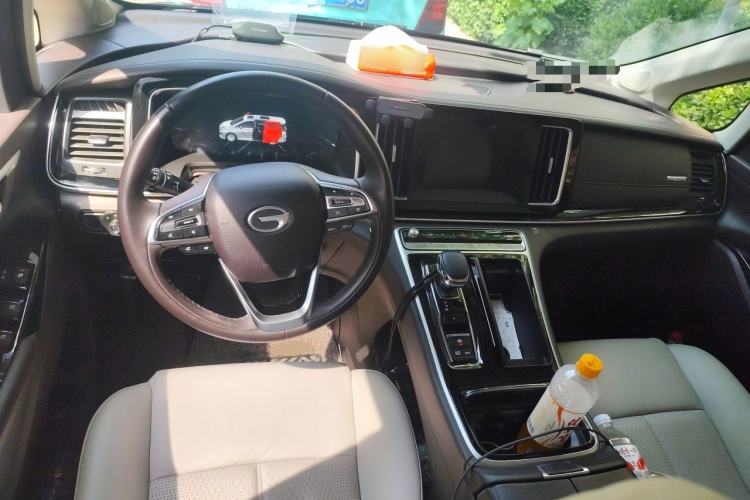Used GAC Trumpchi M8 2021 Lingxiu Series 390T Deluxe Edition Center Console
