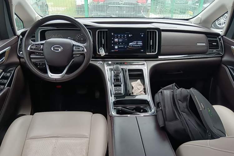 Used GAC Trumpchi M8 2021 Master Series 390T Ultimate Edition Center Console