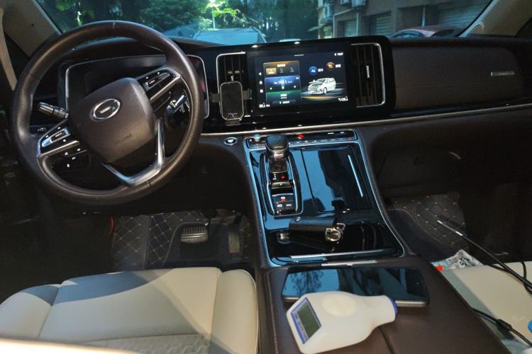 Used GAC Trumpchi M8 2021 Revised Version Lingxiu Series 390T Luxury Edition Center Console