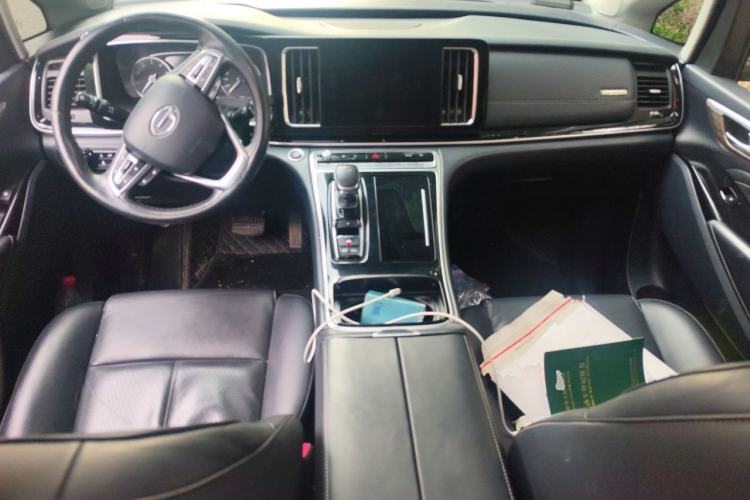 Used GAC Trumpchi M8 2021 Lingxiu Series 390T Deluxe Edition Center Console