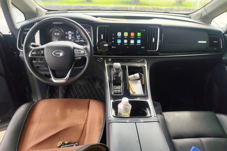 Used GAC Trumpchi M8 2021 Lingxiu Series 390T Ultimate Edition Center Console
