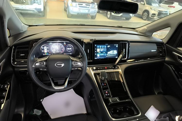 Used GAC Trumpchi M8 2021 Lingxiu Series 390T Ultimate Edition Center Console