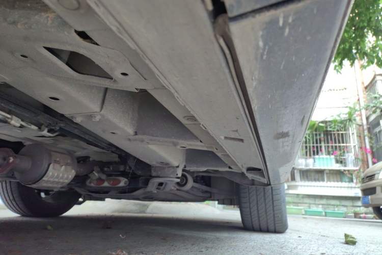Used GAC Trumpchi M8 2021 Lingxiu Series 390T Flagship Edition Chassis Front Right