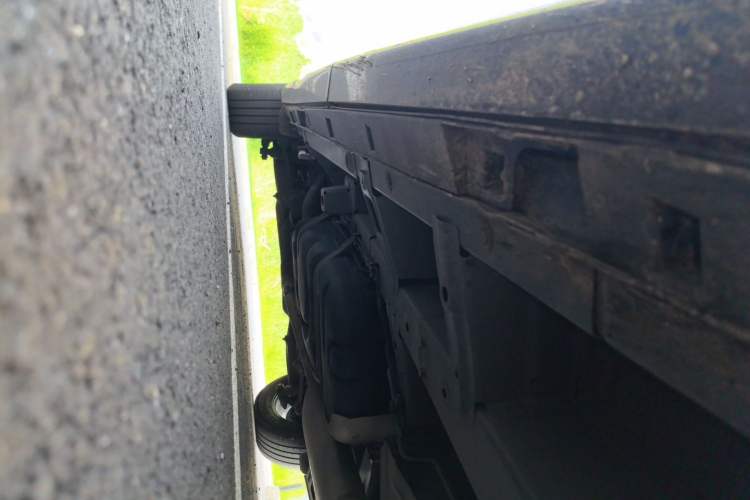 Used GAC Trumpchi M8 2021 Lingxiu Series 390T Deluxe Edition Chassis Front Right