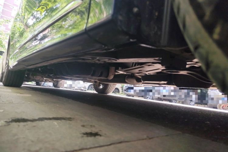 Used GAC Trumpchi M8 2021 Lingxiu Series 390T Deluxe Edition Chassis Front Right