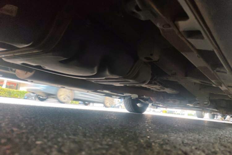 Used GAC Trumpchi M8 2021 Lingxiu Series 390T Deluxe Edition Chassis Rear Right
