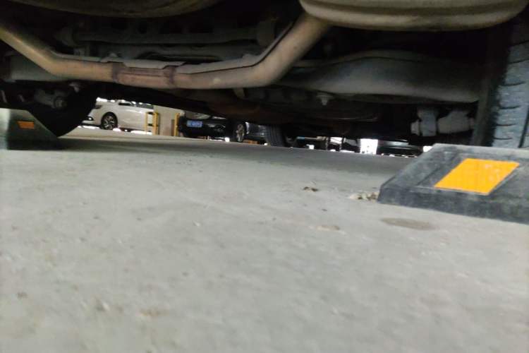 Used GAC Trumpchi M8 2021 Lingxiu Series 390T Deluxe Edition Chassis Rear Right