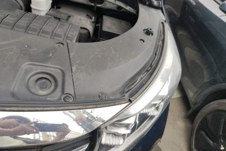 Used GAC Trumpchi M8 2021 Lingxiu Series 390T Ultimate Edition Engine Bay Left