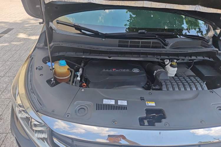 Used GAC Trumpchi M8 2021 Lingxiu Series 390T Ultimate Edition Engine Bay Right