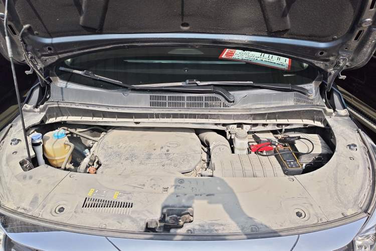 Used GAC Trumpchi M8 2021 Revised Version Lingxiu Series 390T Luxury Edition Engine Bay