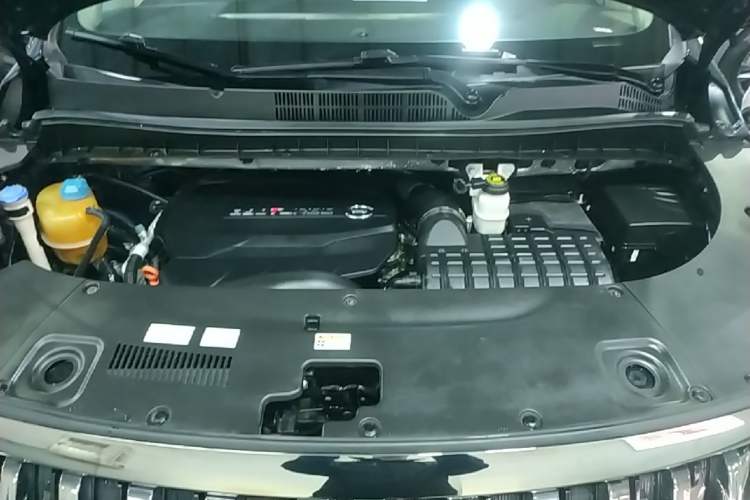 Used GAC Trumpchi M8 2021 Master Series 390T Ultimate Edition Engine Bay