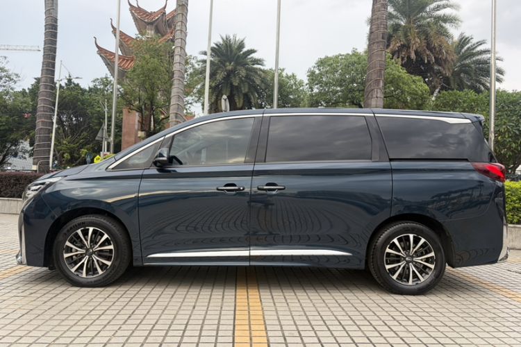 Used GAC Trumpchi M8 2021 Lingxiu Series 390T Deluxe Edition Exterior 1