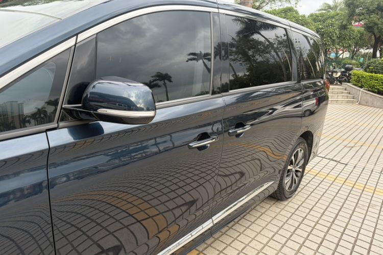 Used GAC Trumpchi M8 2021 Lingxiu Series 390T Deluxe Edition Exterior 12
