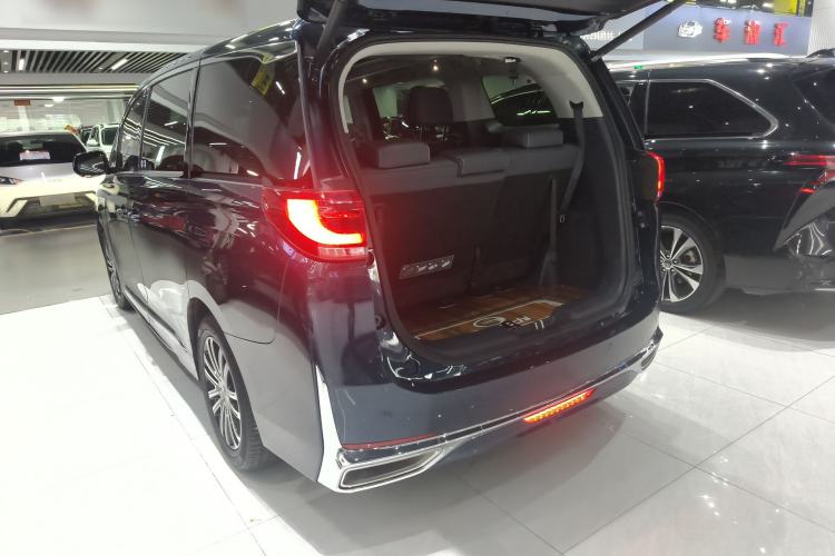 Used GAC Trumpchi M8 2021 Lingxiu Series 390T Deluxe Edition Exterior 2
