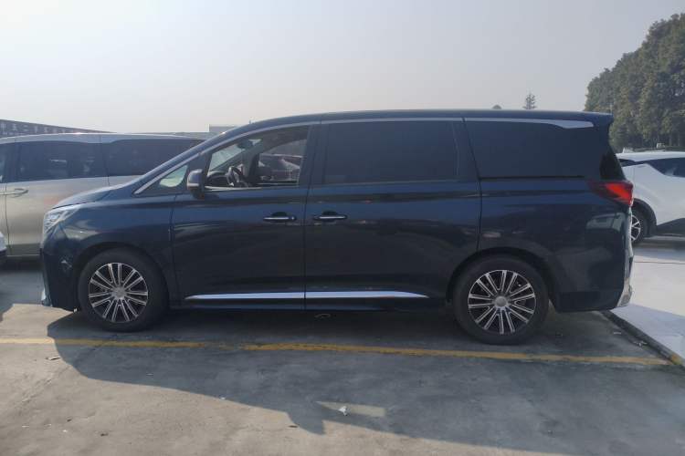 Used GAC Trumpchi M8 2021 Lingxiu Series 390T Ultimate Edition Exterior 3