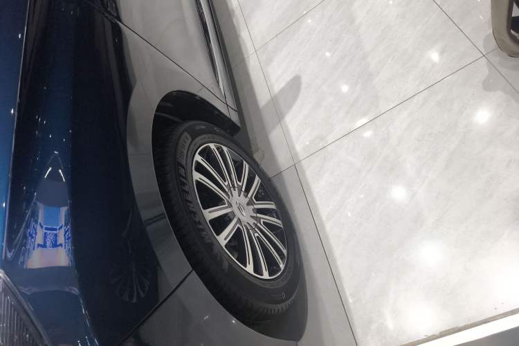 Used GAC Trumpchi M8 2021 Lingxiu Series 390T Deluxe Edition Exterior 4