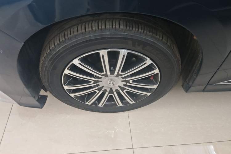 Used GAC Trumpchi M8 2021 Lingxiu Series 390T Flagship Edition Exterior 4