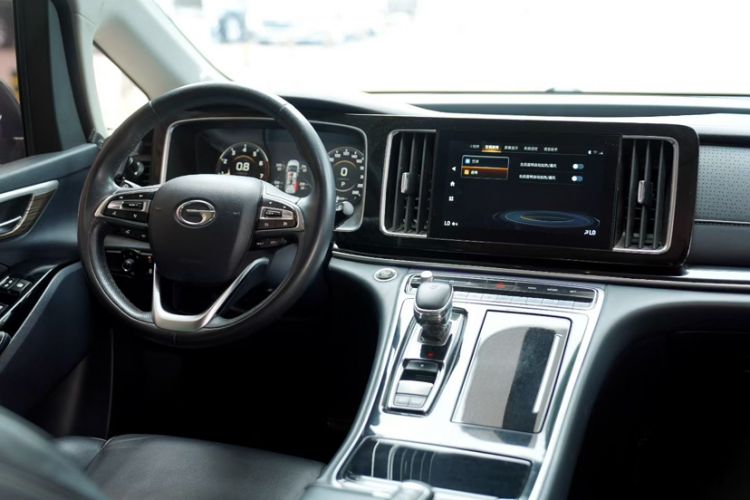 Used GAC Trumpchi M8 2021 Lingxiu Series 390T Deluxe Edition Exterior 4