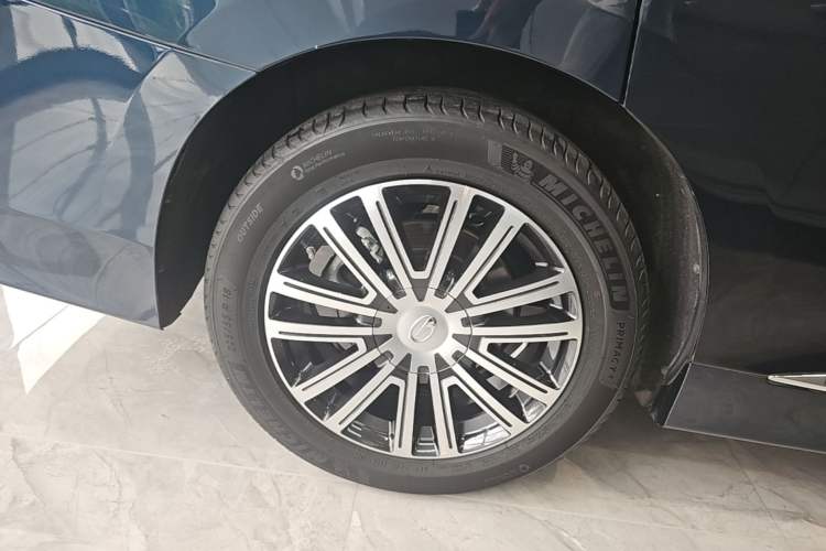 Used GAC Trumpchi M8 2021 Lingxiu Series 390T Ultimate Edition Exterior 5