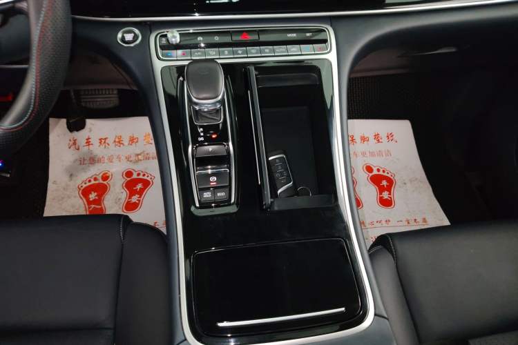 Used GAC Trumpchi M8 2021 Lingxiu Series 390T Deluxe Edition Gear Lever