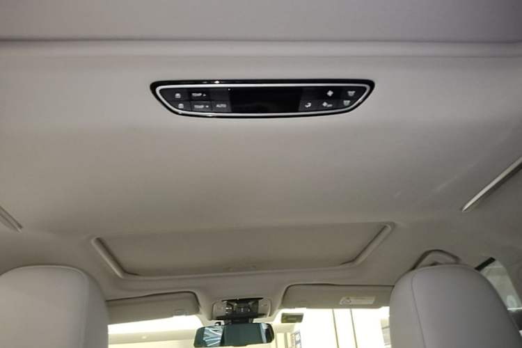 Used GAC Trumpchi M8 2021 Lingxiu Series 390T Ultimate Edition Headliner