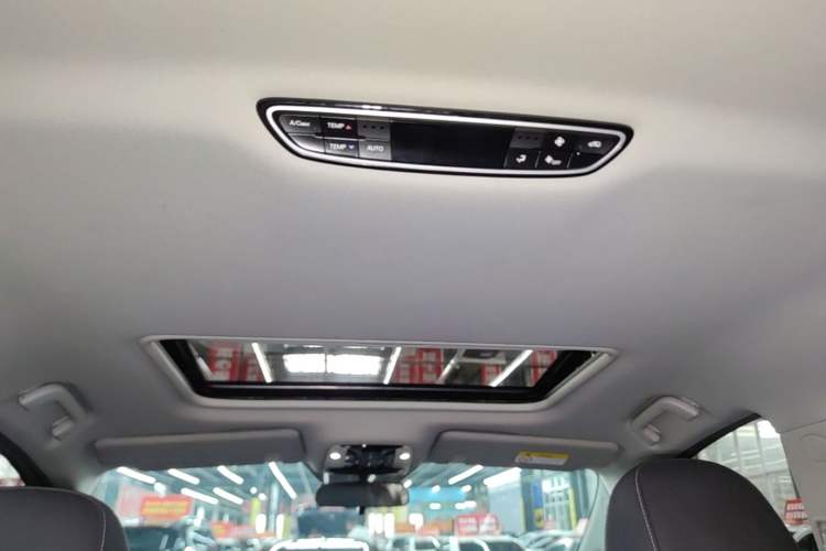 Used GAC Trumpchi M8 2021 Lingxiu Series 390T Deluxe Edition Headliner