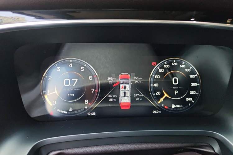 Used GAC Trumpchi M8 2021 Lingxiu Series 390T Ultimate Edition Instrument Cluster
