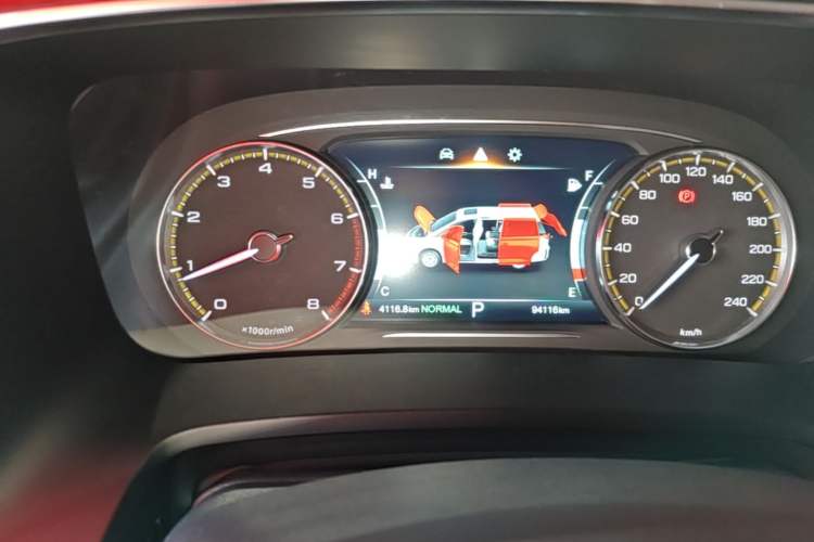 Used GAC Trumpchi M8 2021 Lingxiu Series 390T Deluxe Edition Instrument Cluster