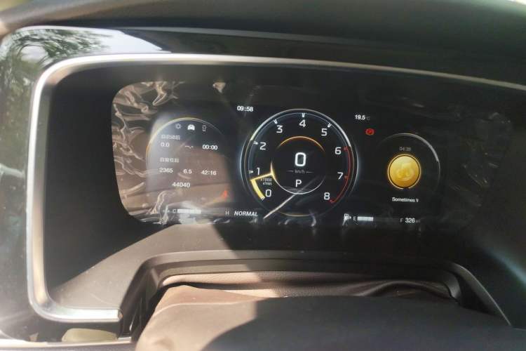 Used GAC Trumpchi M8 2021 Lingxiu Series 390T Deluxe Edition Instrument Cluster