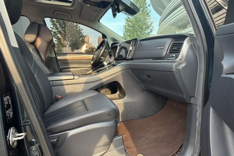Used GAC Trumpchi M8 2021 Lingxiu Series 390T Deluxe Edition Interior 10