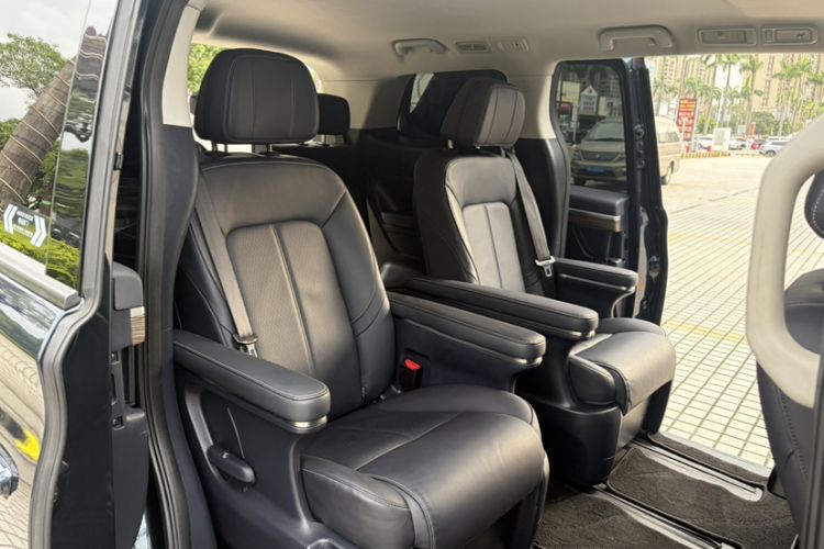 Used GAC Trumpchi M8 2021 Lingxiu Series 390T Deluxe Edition Interior 11