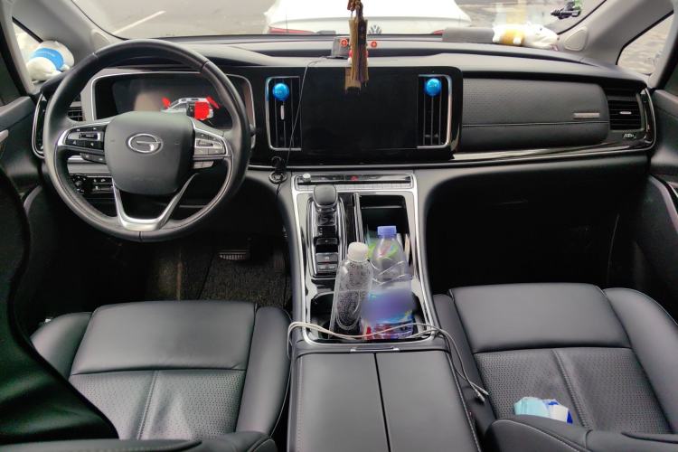 Used GAC Trumpchi M8 2021 Lingxiu Series 390T Deluxe Edition Interior 2