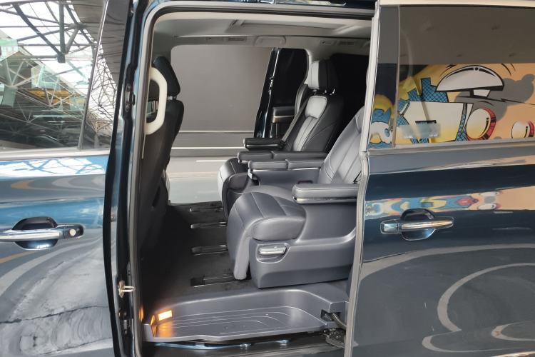Used GAC Trumpchi M8 2021 Lingxiu Series 390T Ultimate Edition Interior 2
