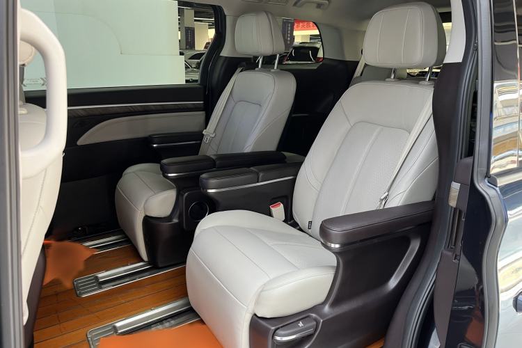 Used GAC Trumpchi M8 2021 Lingxiu Series 390T Ultimate Edition Interior 3