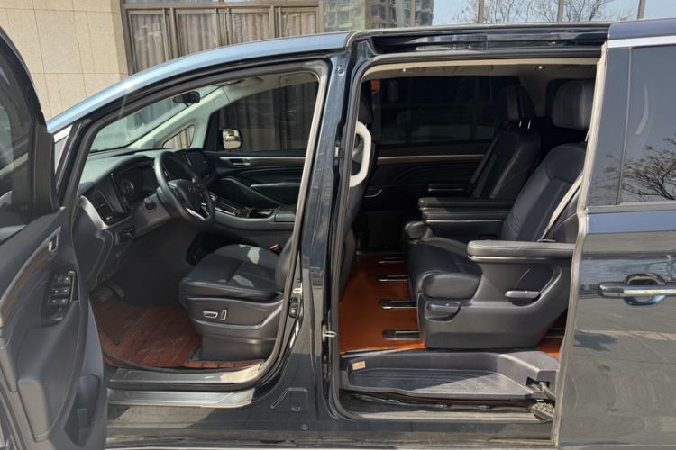 Used GAC Trumpchi M8 2021 Lingxiu Series 390T Deluxe Edition Interior 3