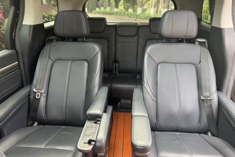 Used GAC Trumpchi M8 2021 Master Series 390T Ultimate Edition Interior 3