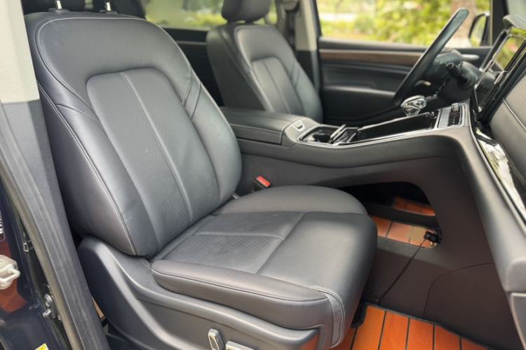Used GAC Trumpchi M8 2021 Master Series 390T Ultimate Edition Interior 4