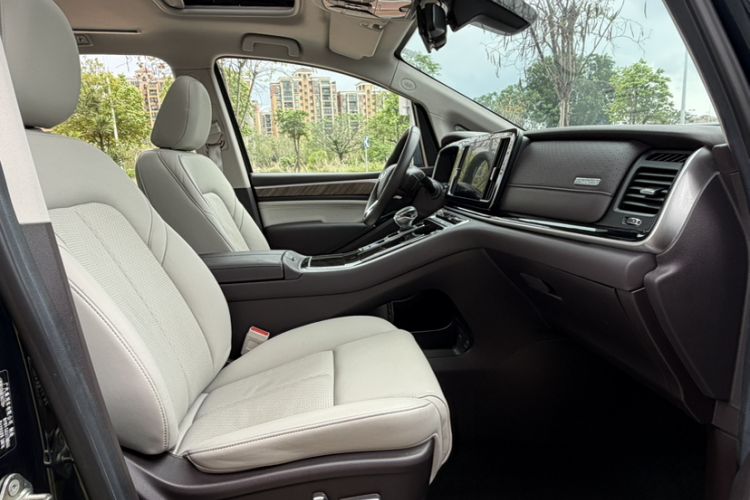 Used GAC Trumpchi M8 2021 Master Series 390T Ultimate Edition Interior 6