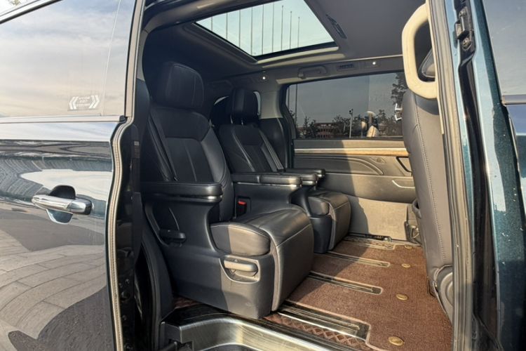 Used GAC Trumpchi M8 2021 Lingxiu Series 390T Deluxe Edition Interior 6