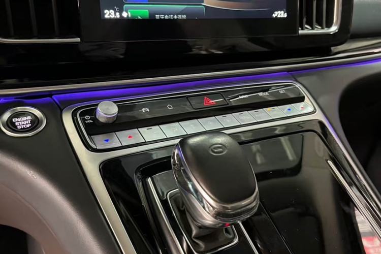 Used GAC Trumpchi M8 2021 Lingxiu Series 390T Deluxe Edition Interior 7