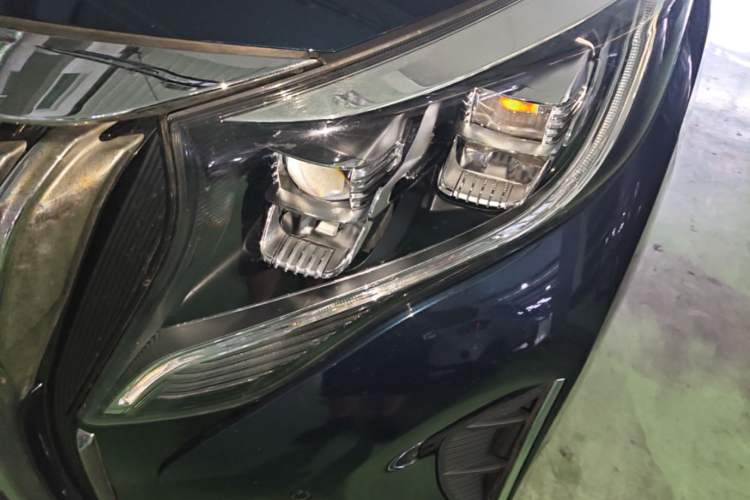 Used GAC Trumpchi M8 2021 Lingxiu Series 390T Deluxe Edition Left Front Headlight