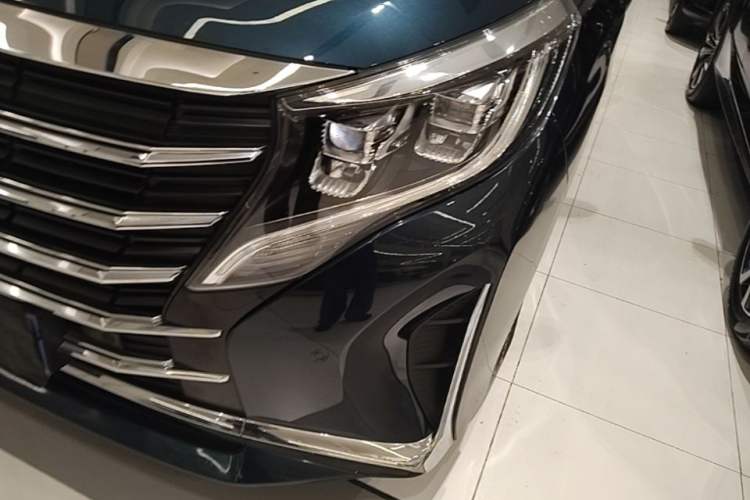Used GAC Trumpchi M8 2021 Lingxiu Series 390T Ultimate Edition Left Front Headlight