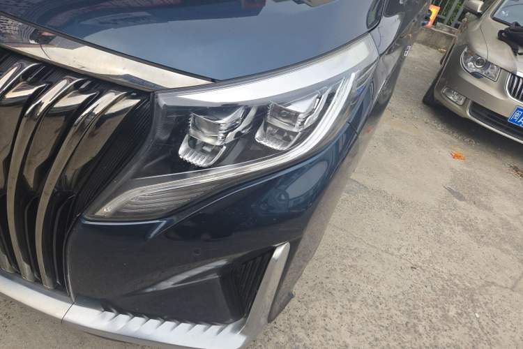 Used GAC Trumpchi M8 2021 Master Series 390T Ultimate Edition Left Front Headlight