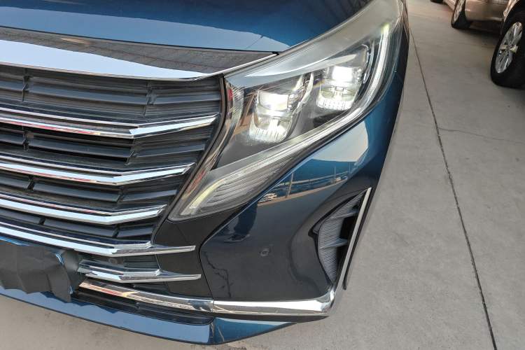 Used GAC Trumpchi M8 2021 Lingxiu Series 390T Deluxe Edition Left Front Headlight