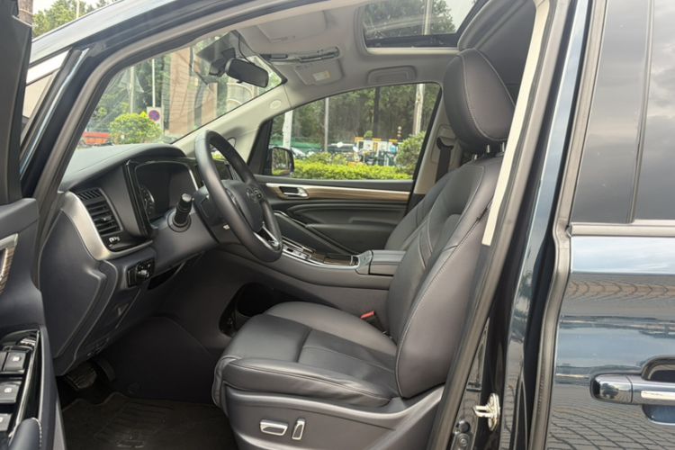 Used GAC Trumpchi M8 2021 Lingxiu Series 390T Deluxe Edition Left Front Seat