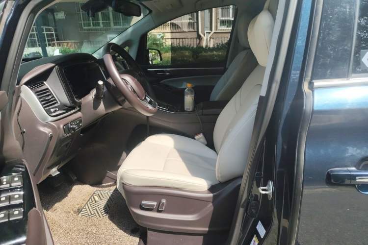 Used GAC Trumpchi M8 2021 Lingxiu Series 390T Deluxe Edition Left Front Seat