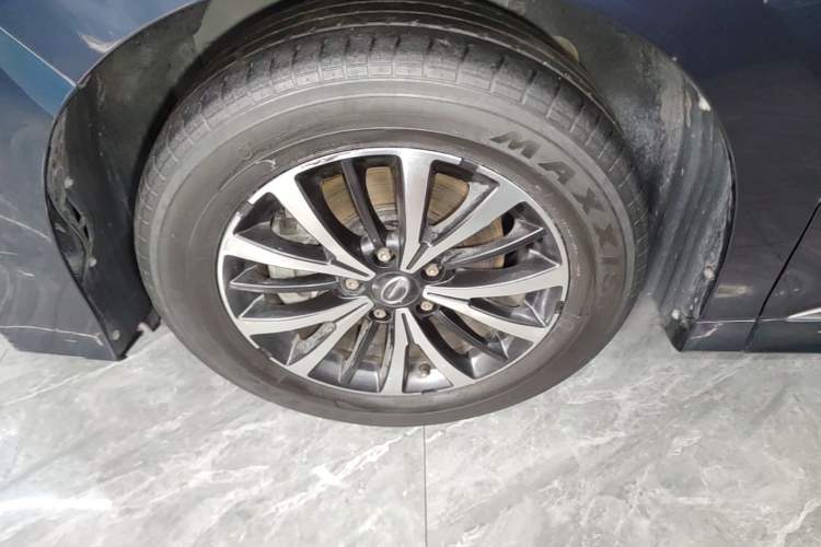 Used GAC Trumpchi M8 2021 Lingxiu Series 390T Deluxe Edition Left Front Wheel Hub