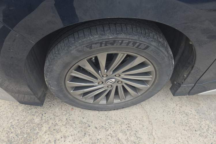 Used GAC Trumpchi M8 2021 Master Series 390T Ultimate Edition Left Front Wheel Hub