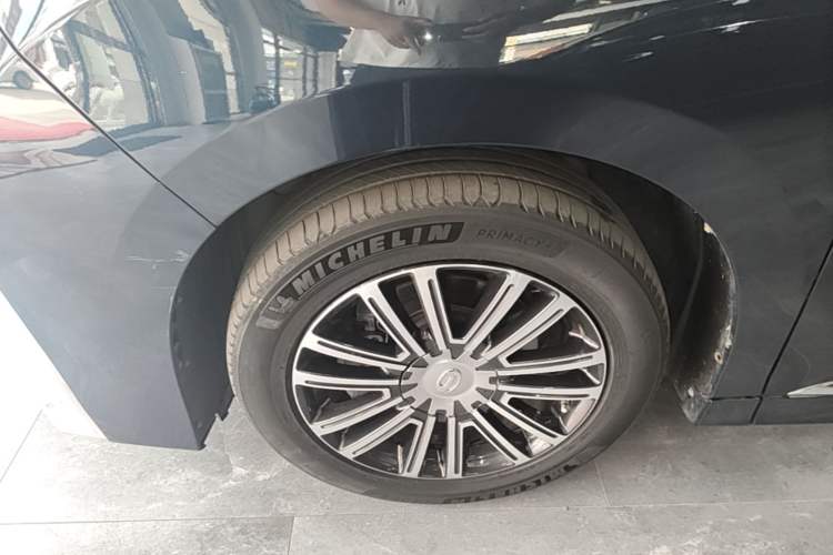 Used GAC Trumpchi M8 2021 Lingxiu Series 390T Deluxe Edition Left Front Wheel Hub